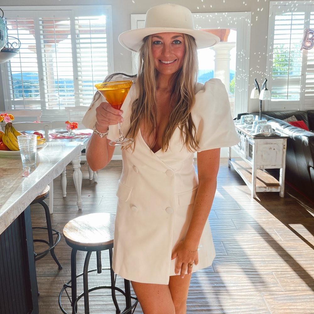 Meet your Posher, Taryn